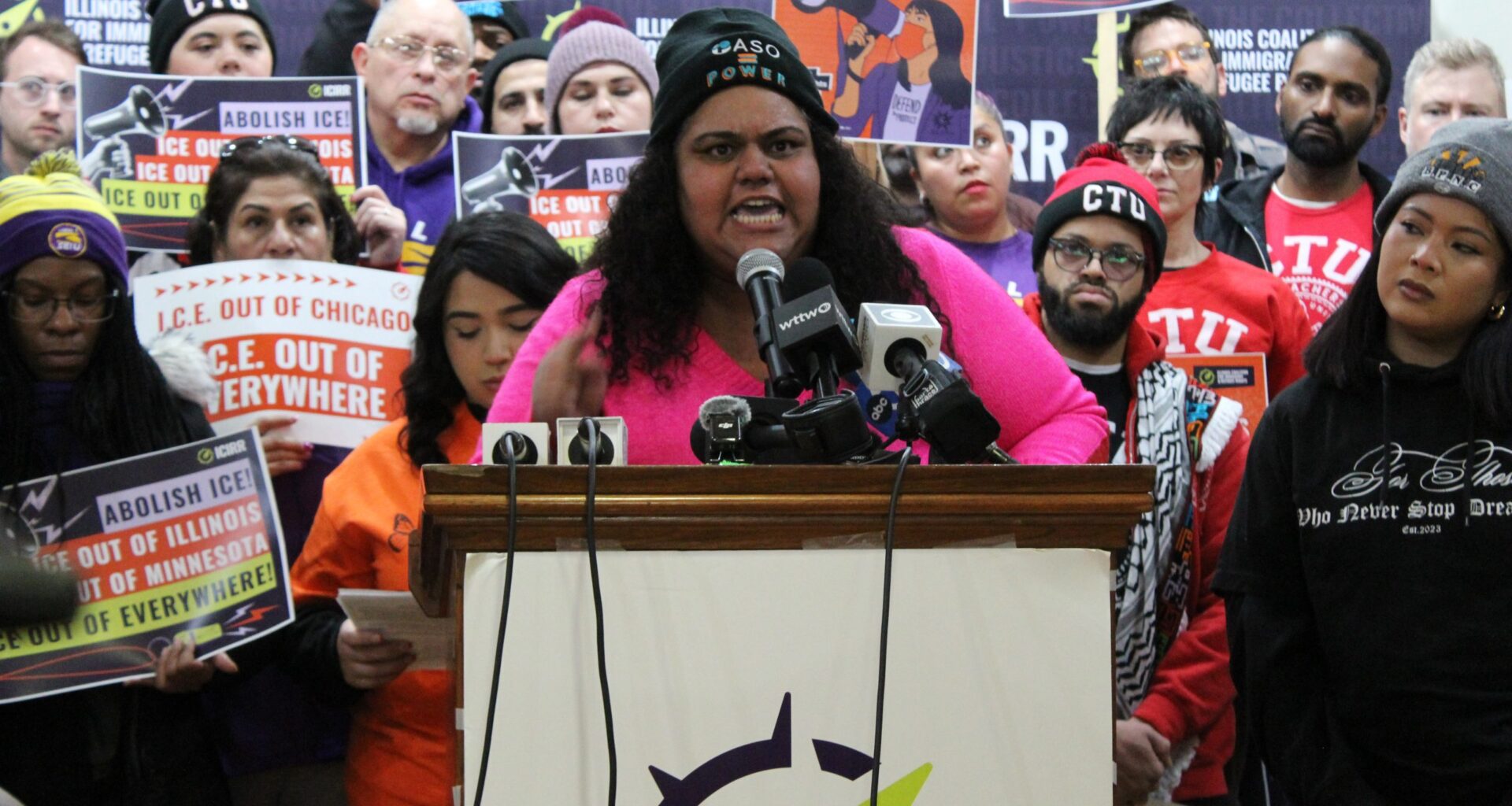 Chicago Organizers Stand In Solidarity With Minneapolis, Demand 'ICE Out Of Everywhere'