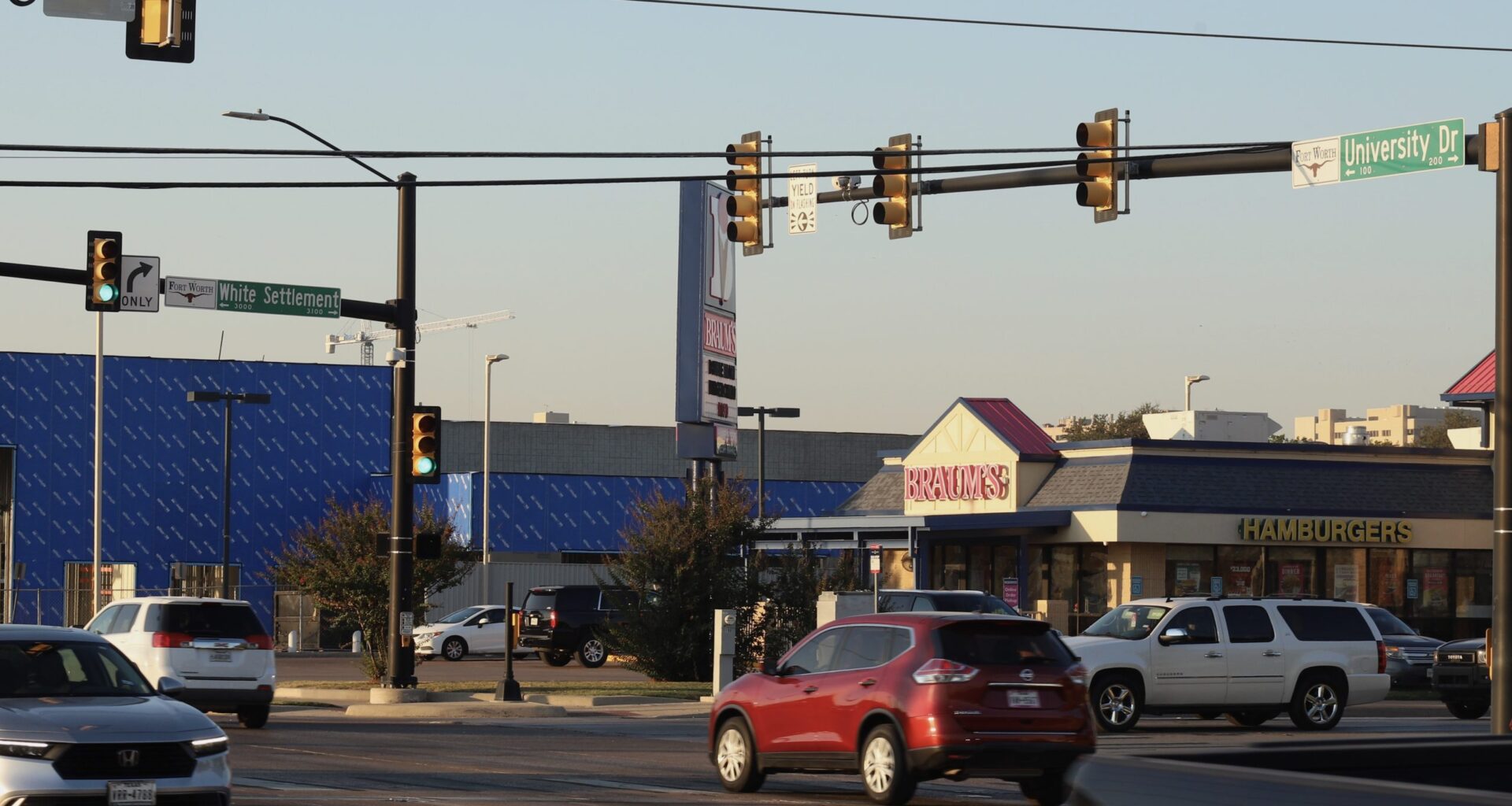 Pedestrian safety improvements planned for Fort Worth intersections