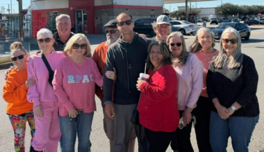 How a Deer Park man’s kind gesture sparked a social media movement to fight homelessness