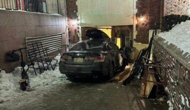 Car rams into Chabad headquarters in New York City, damaging doors