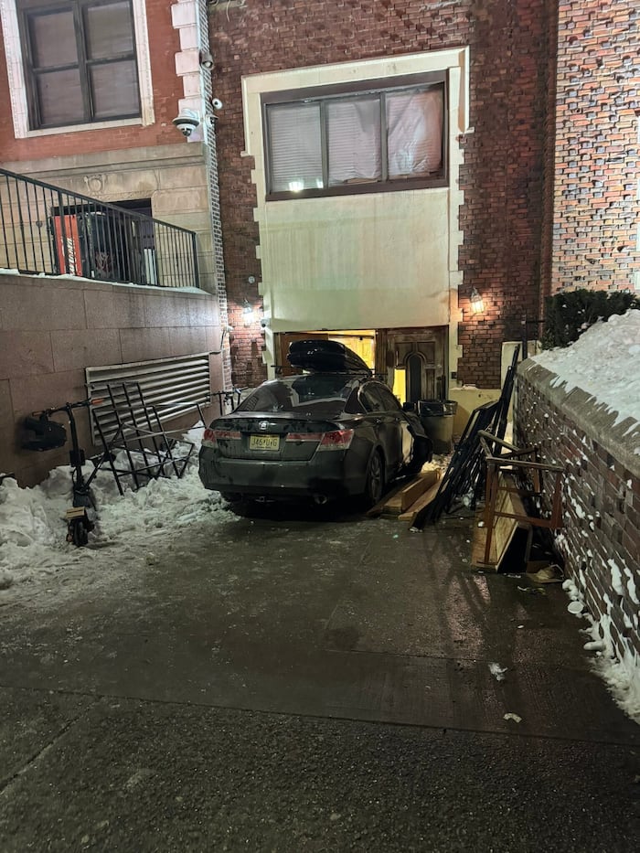 Car rams into Chabad headquarters in New York City, damaging doors