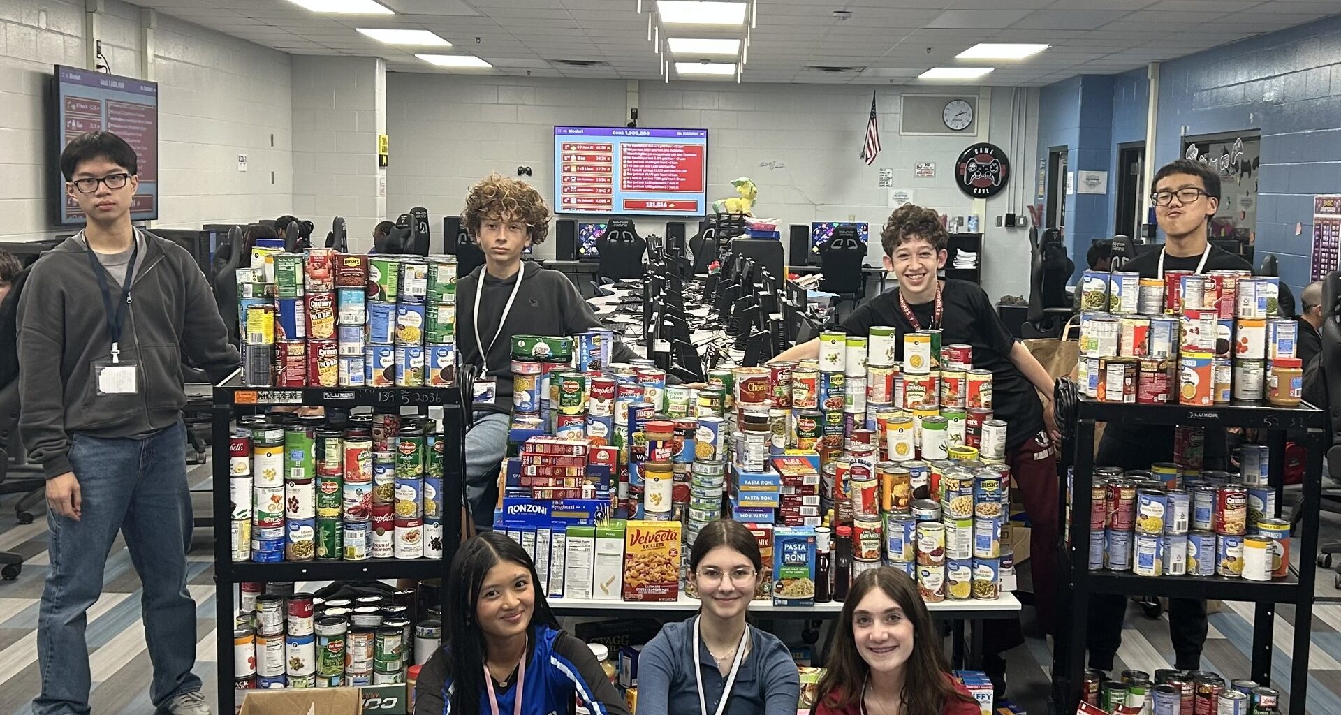 Mandarin Middle students collect items for local food bank
