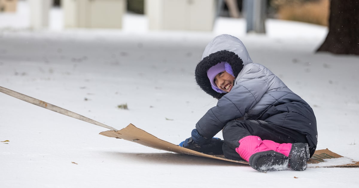 Dallas ISD cancels Tuesday classes. See which other districts have a second snow day