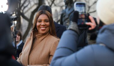 Judge disqualifies federal prosecutor in investigation into New York Attorney General Letitia James