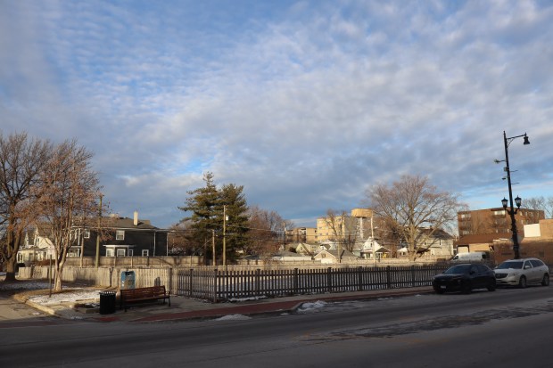 A developer has proposed erecting an apartment building with retail space on the first floor for the long-vacant parcels on and behind the 7600 block of Madison Street in River Forest. (Igor Studenkov/Pioneer Press)