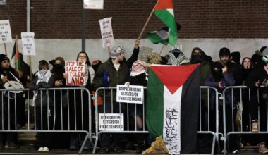 Pols condemn ‘Hamas’ chants at Queens protest — Queens Daily Eagle