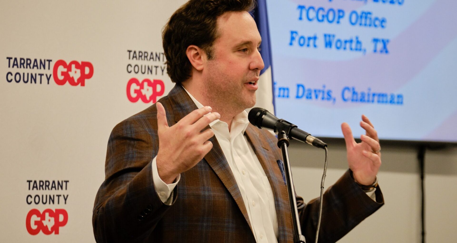 Tarrant County GOP chair challenges 7 Democratic candidates, removes Republican House candidate