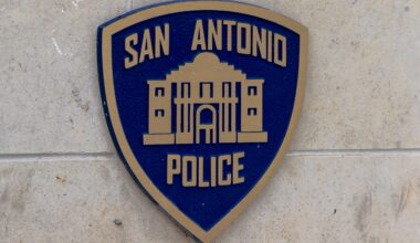 San Antonio police union opens contract negotiations with the city