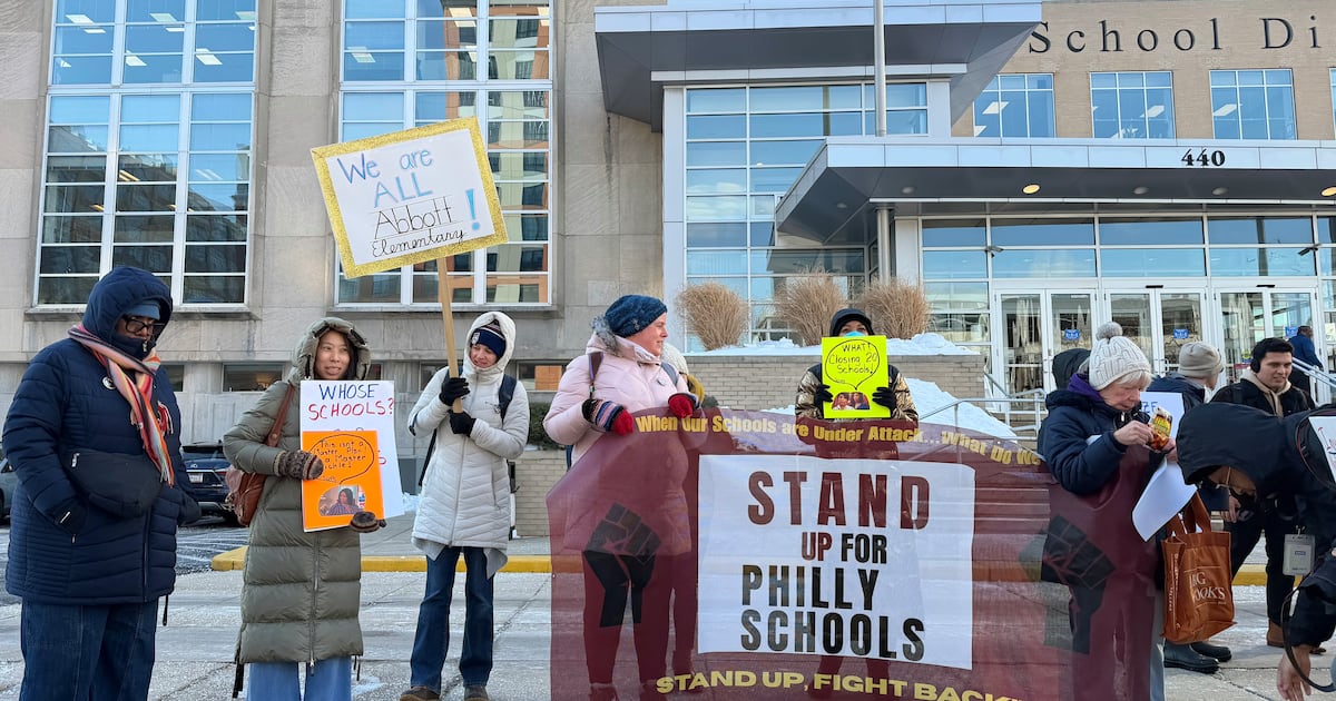 Philadelphia students, teachers protest proposed school closures
