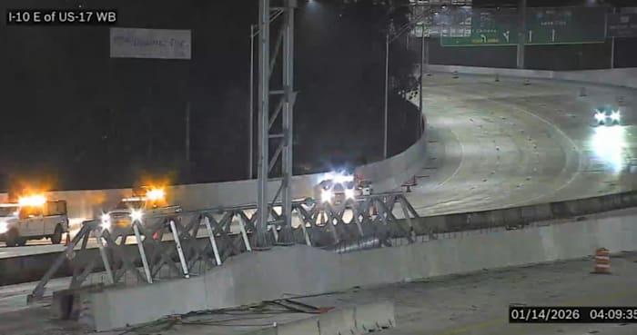 2 men killed after car strikes FDOT sign, overturns, hits overhead sign support on I-10 near Stockton Street: FHP