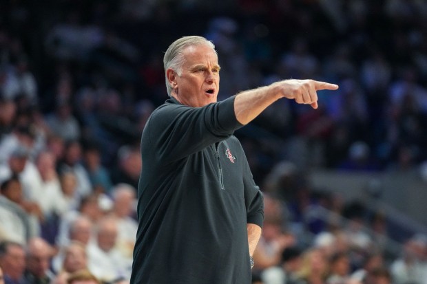 San Diego State coach Brian Dutcher instructs his team during Wednesday's 70-69 Grand Canyon win at GCU Arena in Phoenix, Ariz. (Darryl Webb, for The San Diego Union-Tribune)