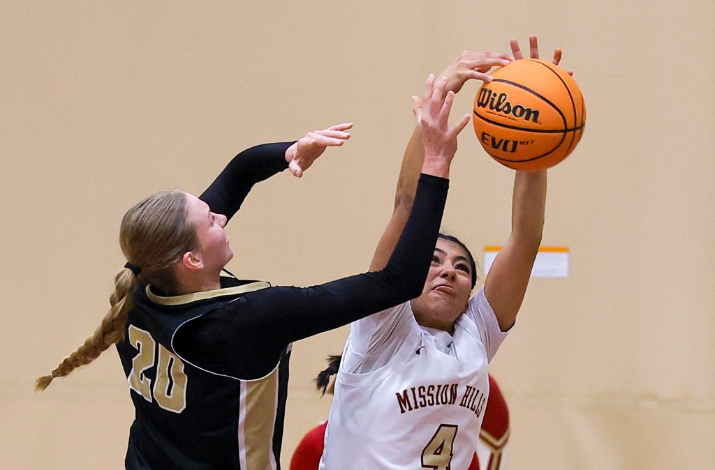 Mission Hills holds court, beats Westview in rematch of last year's thriller