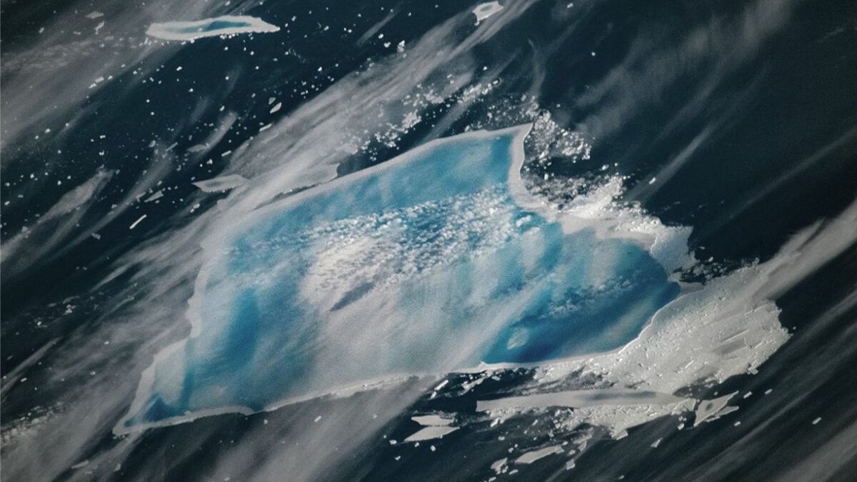 Antarctica's Oldest, Largest Iceberg Is Turning an Ominous Blue Color