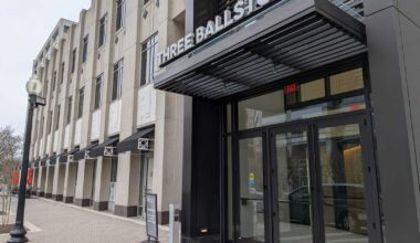 Golf training center with ‘indoor country club vibe’ coming to Ballston area