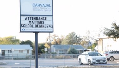 A sign outside of Carvajal Elementary in San Antonio. (Spectrum News 1/Jose Arredondo)