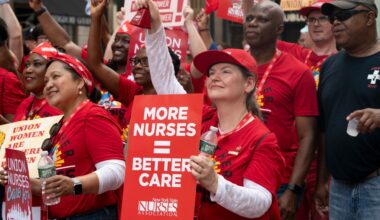 Aprox 20,000 nurses poised to strike at hospitals across NYC when the NYE ball drops