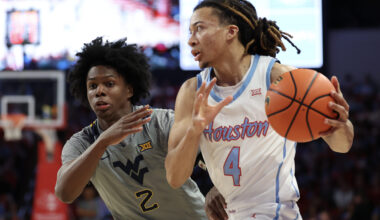 Slow start plagues West Virginia in 77-48 loss at No. 7 Houston