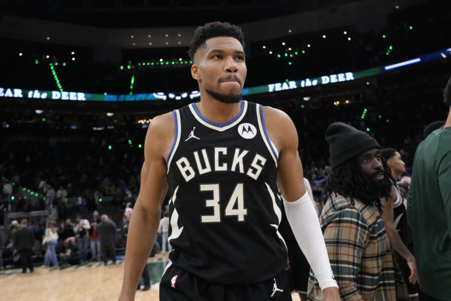Latest On Bucks, Giannis Antetokounmpo