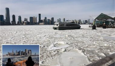 NYC Ferry suspends service, may be closed 'for several days' due to ice in rivers