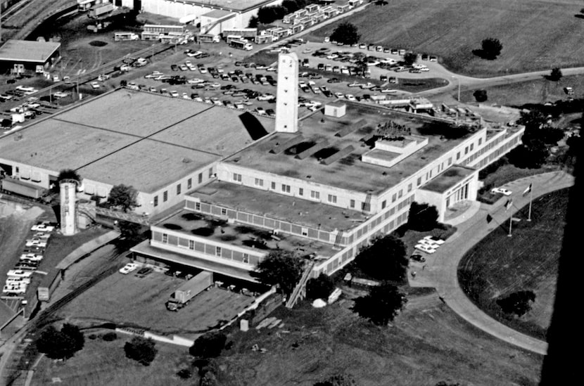 Aerial view of the Dr Pepper Plant in 1973.
