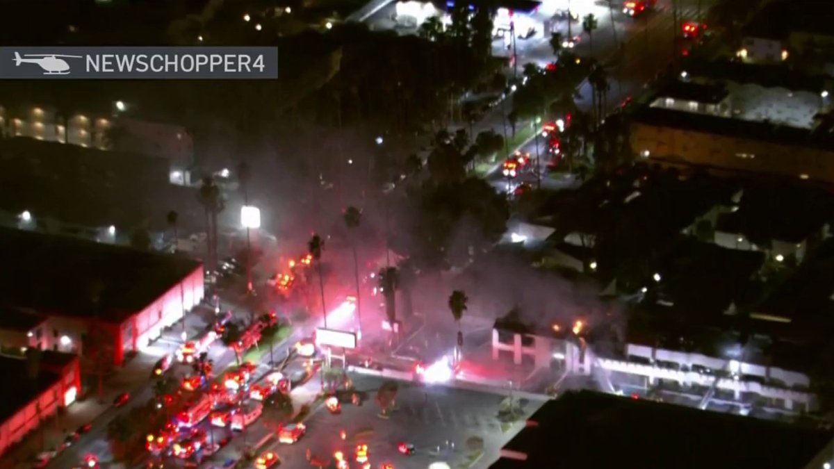 Firefighters battling structure fire in Winnetka – NBC Los Angeles