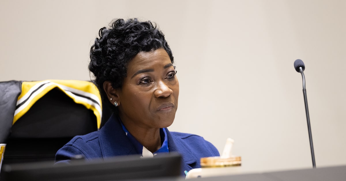 Fix City Hall or move?