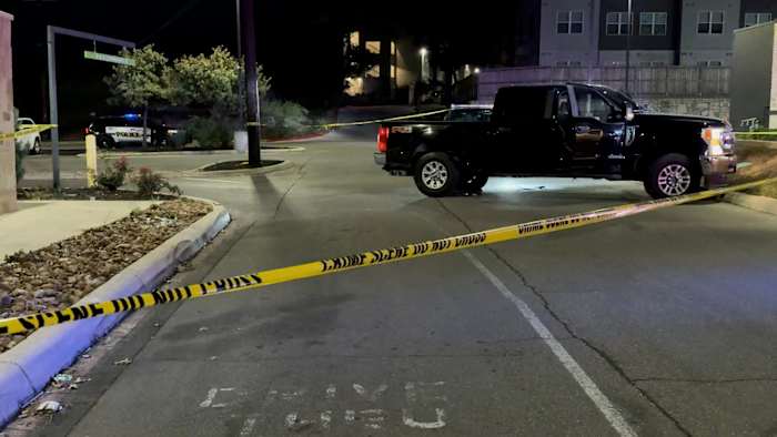 Man killed after shooting outside West Side bar, SAPD says