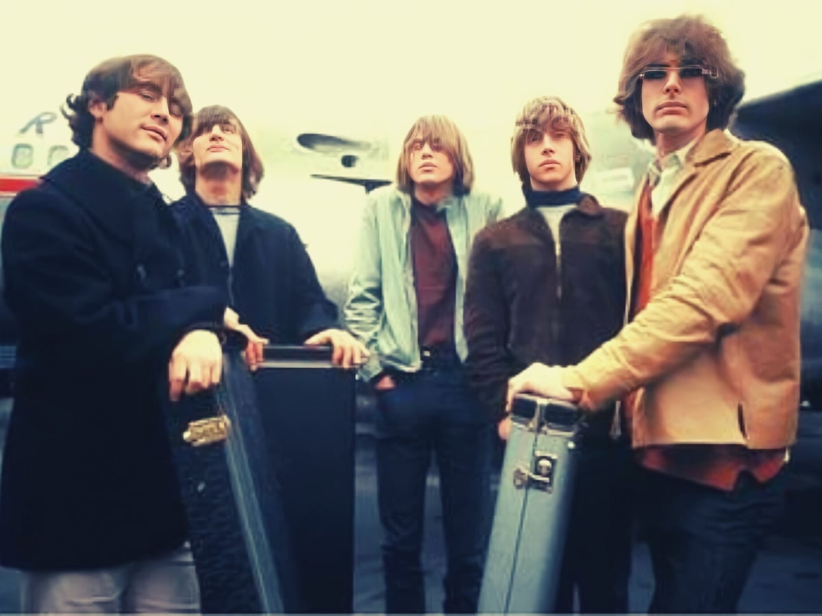Who plays the trumpet on The Byrds song 'Rock 'n' Roll Star'?