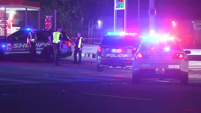 Man fatally hit by two vehicles on Cesery Boulevard in Arlington