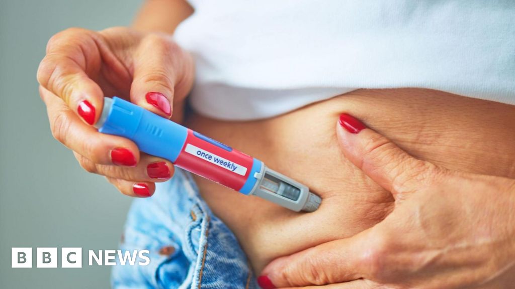 Weight loss jab users warned over rare but serious pancreas issue - BBC