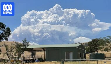 What is a pyroCB, a fire-generated thunderstorm?