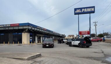 10-year-old girl struck by gunfire in road rage shooting on northwest side, SAPD says