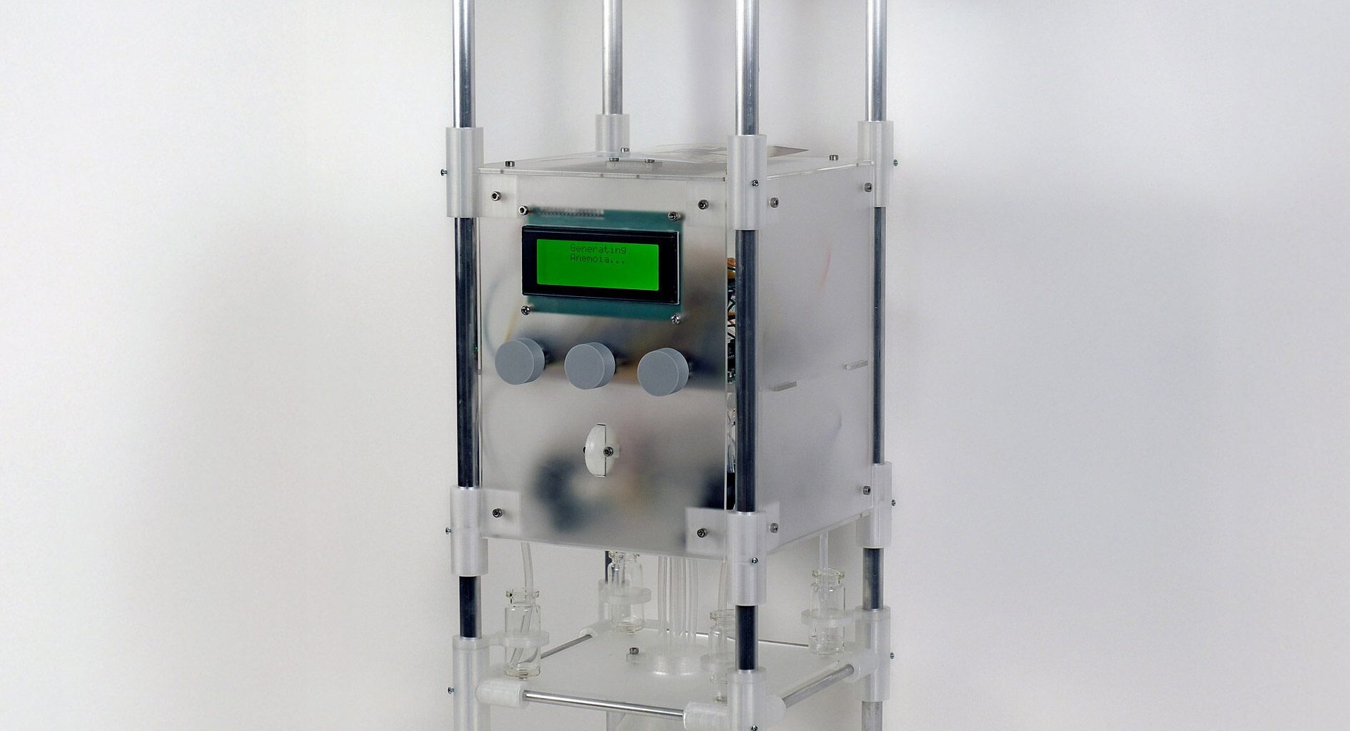 "Scent-memory machine" turns photographs into custom fragrances