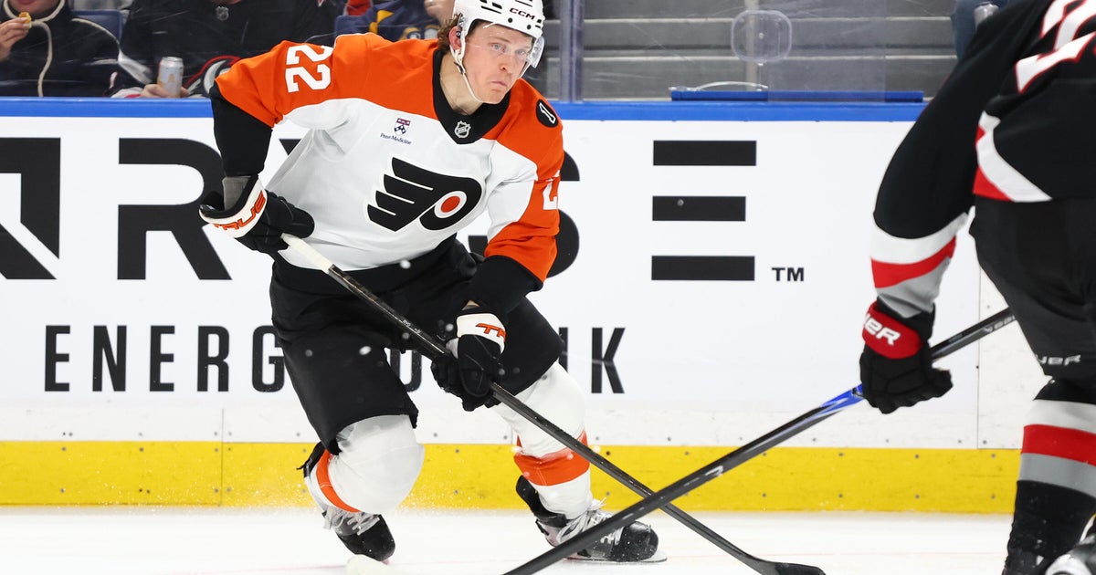 Philadelphia Flyers sign Christian Dvorak to a 5-year, $25.75 million contract extension