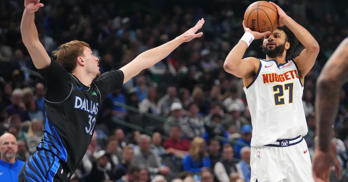 Jamal Murray scores 33 and Nuggets beat Mavs 118-109 as Cooper Flagg exits with sprained ankle