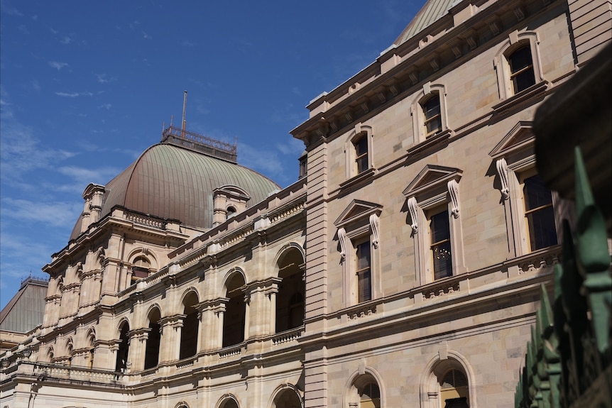 exterior of queensland parliament house