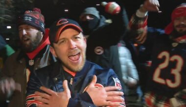 Fans thrilled as Bears come from behind, beat Packers in NFC playoff game
