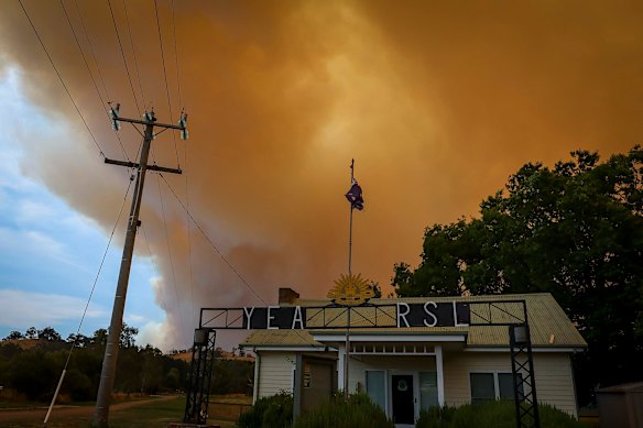 Rising smoke over the Yea RSL on Friday.