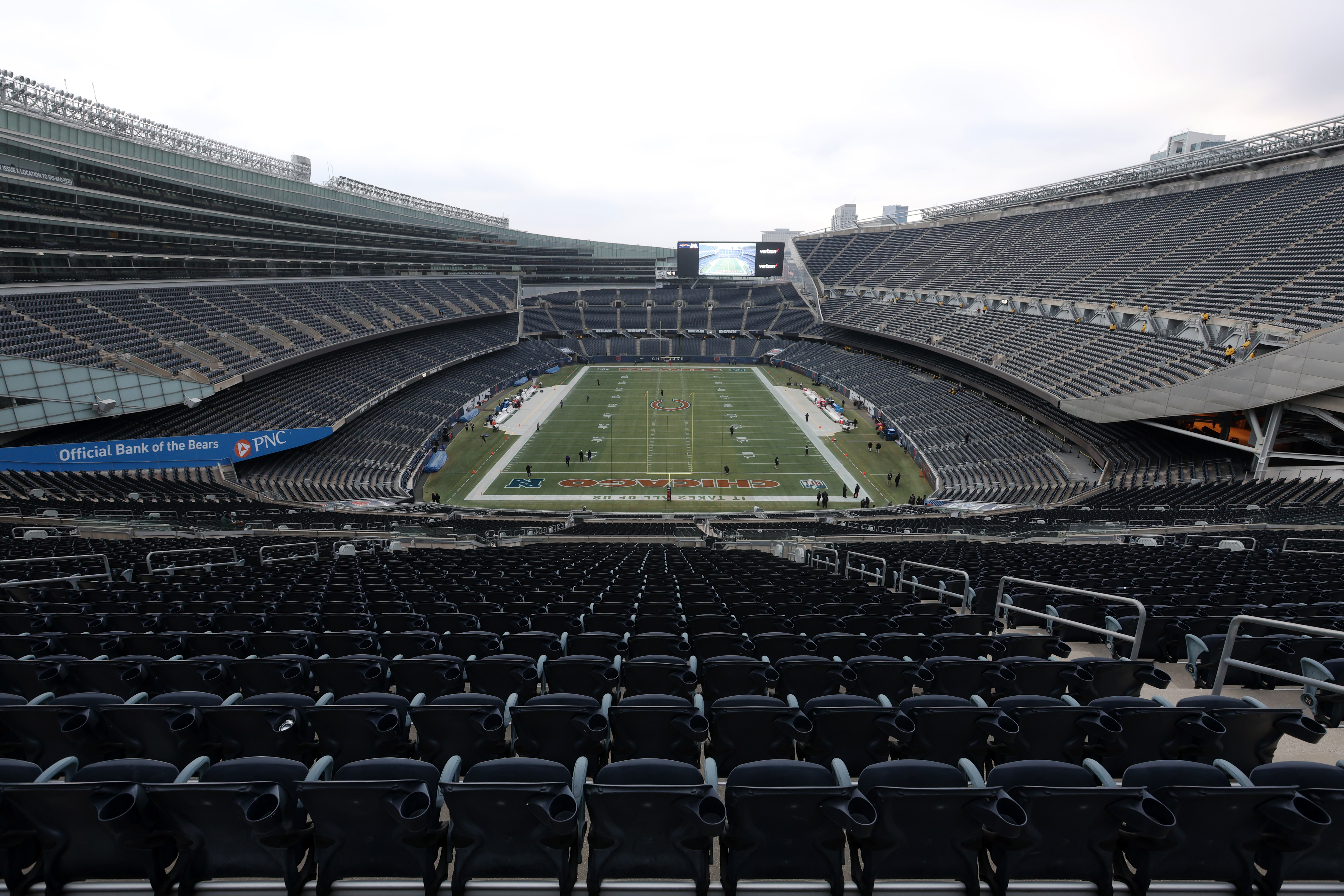 Players begin to warm up before a game between the...