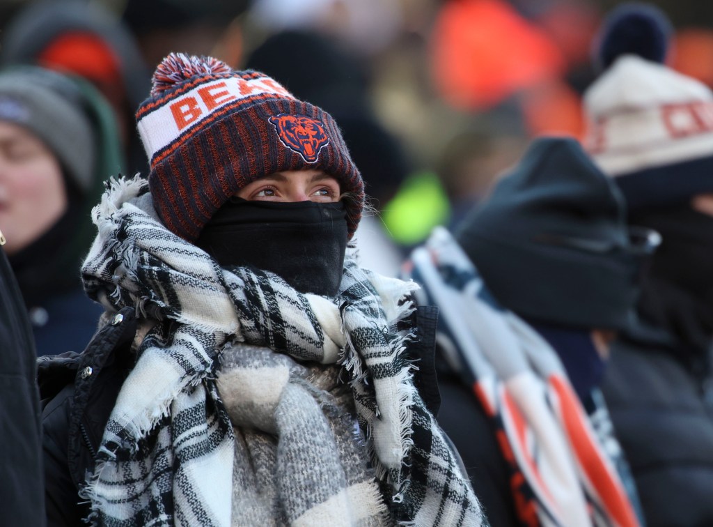 Bears issue weather warning before playoff game
