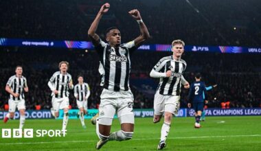 Joe Willock celebrates after scoring for Newcastle United against Paris St-Germain at the Parc des Princes on 29 January, 2026