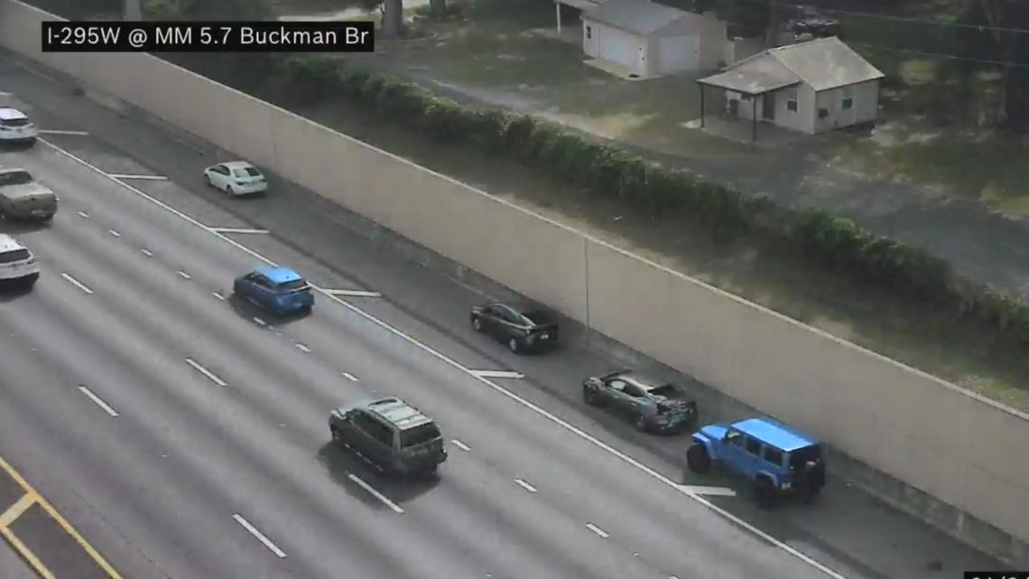 Crash causes southbound lanes on Buckman Bridge to close temporarily Saturday