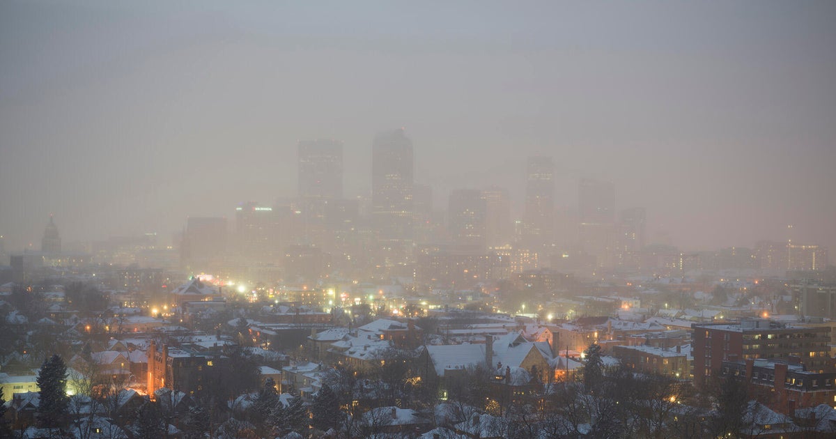 Will quick-hitting Colorado storm that's bringing new snow to Denver be a "boom" or "bust"? It depends on dry air.