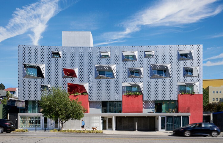 Elysian Fields Apartments / Warren Techentin Architecture - Image 1 of 28