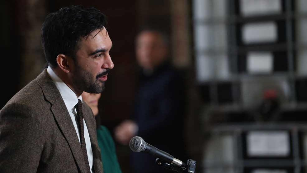 The National Desk dark theme brand icon