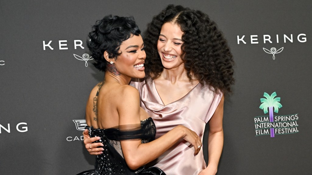 Palm Springs Film Festival Awards Red Carpet: Elle Fanning & More