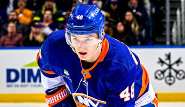 Trophy Tracker: Schaefer of Islanders choice for Calder as top rookie