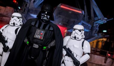 Darth Vader and other classic icons will soon roam Disneyland’s Galaxy’s Edge – NBC Los Angeles