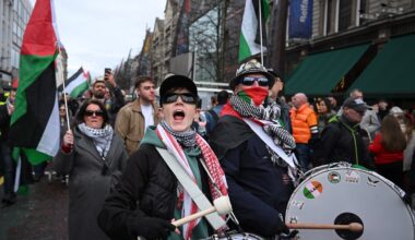 Belfast rallies for Palestine hunger strikers as memories of 1981 return | Israel-Palestine conflict