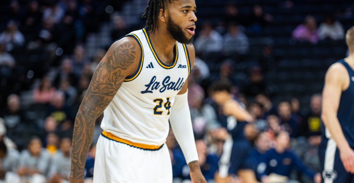 La Salle shows tough fight, strides in loss to George Mason